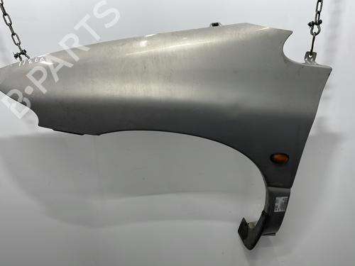 Used Left front fenders CHRYSLER VOYAGER / GRAND VOYAGER III (GS_, NS_) 2.5 TD (116 hp) 23240226