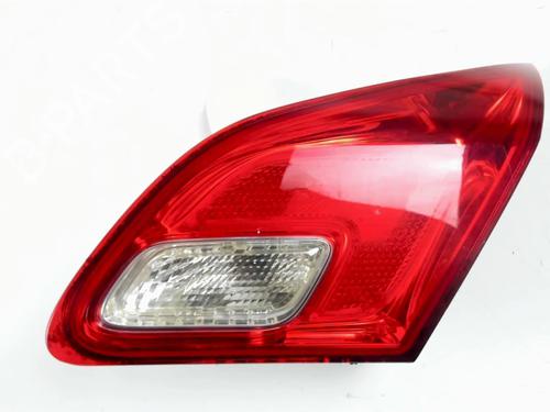 right-tailgate-light-opel-astra-j-p10-2009-2010-2011-2012-2013-2014-2015-2016-26666727 main image