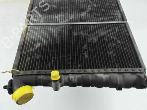 Used Water radiator Water radiator PEUGEOT 306 Hatchback (7A, 7C, N3, N5) 1.9 DT (90 hp) 40612137 40612137