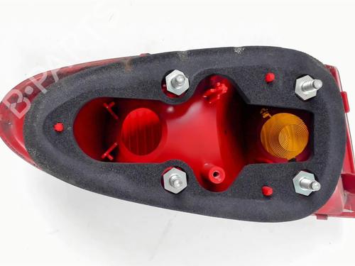 Used Right taillight ALFA ROMEO 147 (937_) 1.9 JTDM 8V (937.AXD1A, 937.AXU1A, 937.BXU1A) (120 hp) 20398438