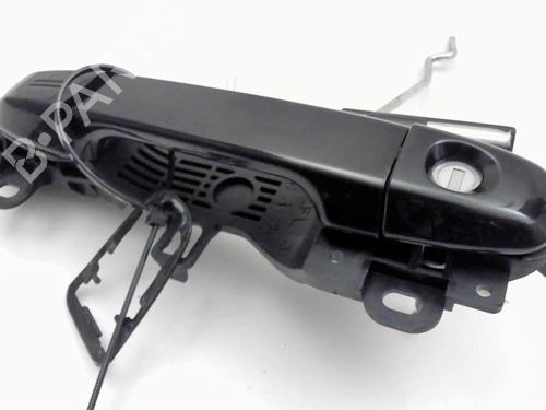 front-left-exterior-door-handle-toyota-auris-_e18_-2012-2013-2014-2015-2016-2017-2018-2019-33131271 main image