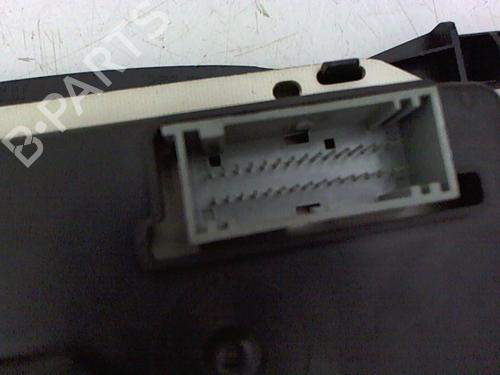 Quadrante Quadrante RENAULT CLIO II (BB_, CB_) 1.5 dCi (B/CB07) (65 hp) 20398984 20398984
