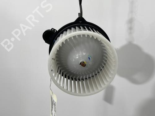Used Heater blower motor HYUNDAI BAYON (BC3) 1.0 T-GDI 48V-Hybrid (101 hp) 30720457
