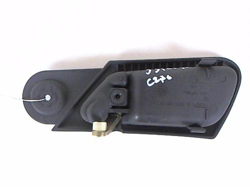 Used Front right exterior door handle Front right exterior door handle MERCEDES-BENZ C-CLASS (W203) C 270 CDI (203.016) (163 hp) 20444273 20444273