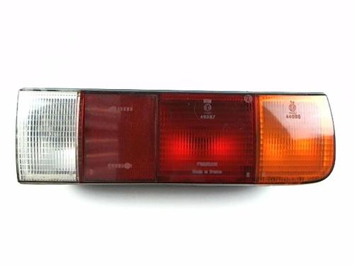 Used Right taillight OPEL VECTRA A Hatchback (J89) 2.0 i 16V Cat (F68, M68) (150 hp) 25264939
