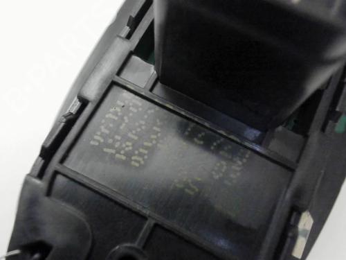 Left front window switch PEUGEOT 208 I (CA_, CC_) 1.2 VTI 82 | BP29374833I27 