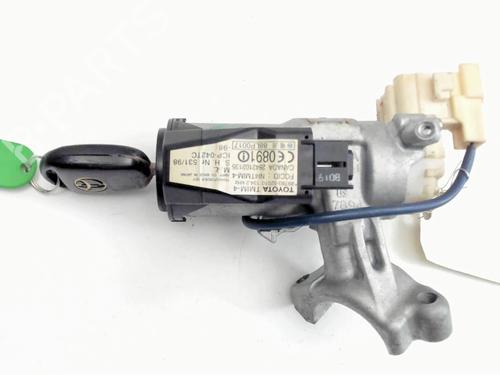 Used Ignition barrel TOYOTA YARIS (_P1_) 1.4 D-4D (NLP10_, NLP10R) (75 hp) 30912923