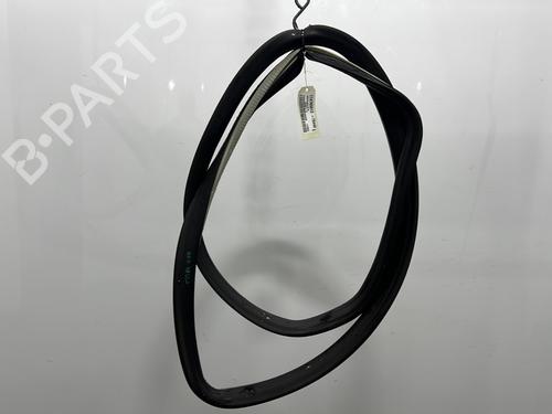 Used Rubber door seal SEAT TOLEDO II (1M2) 1.6 16V (105 hp) 30115611