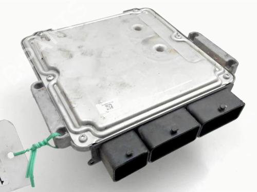Used Engine control unit (ECU) Engine control unit (ECU) RENAULT CLIO IV Grandtour (KH_) 1.5 dCi 75 (75 hp) 24319769 24319769