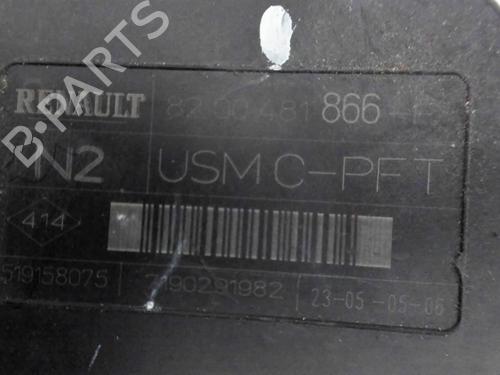 Fuse box RENAULT SCÉNIC II (JM0/1_) 1.9 dCi (JM0G, JM12, JM1G, JM2C) | BP32264256E1
