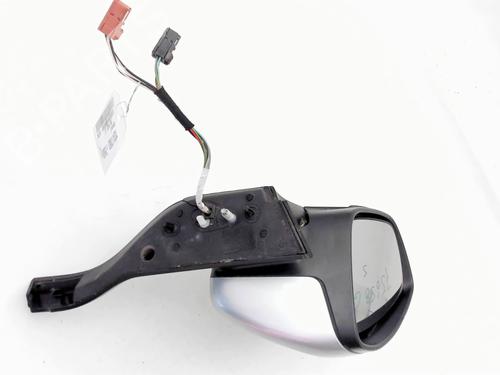 Retrovisor esquerdo Retrovisor esquerdo PEUGEOT 208 I (CA_, CC_) 1.6 HDi (92 hp) 39151068 39151068