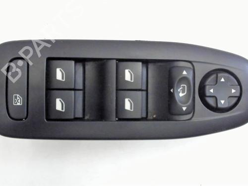 Used Left front window switch PEUGEOT 208 I (CA_, CC_) 1.2 VTI 82 (82 hp) 30912918