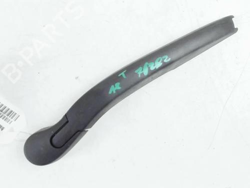 Used Rear windshield wiper arm Rear windshield wiper arm 37252066 37252066