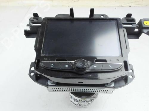 Used Radio Radio OPEL CORSA E (X15) 1.4 Turbo (08, 68) (101 hp) 39733487 39733487