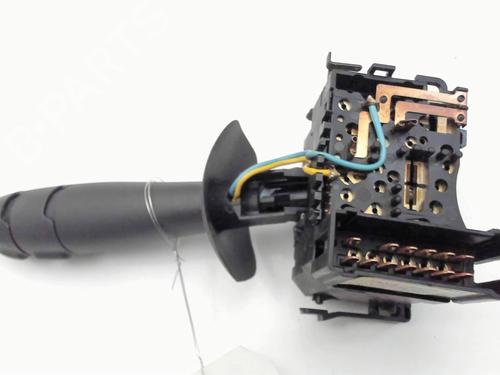 switch-renault-trafic-ii-bus-jl-2001-32149533 main image