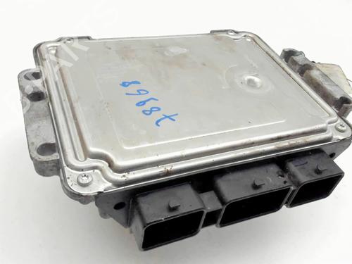 engine-control-unit-ecu-renault-scenic-ii-jm01_-2003-2004-2005-2006-2007-2008-2009-2010-32264257 main image