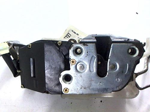 Front right lock TOYOTA CELICA Coupe (_T20_) 1.8 i 16V (AT200) | BP21235124C97 