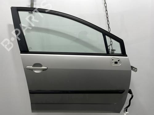 Right front door TOYOTA COROLLA Verso (ZER_, ZZE12_, R1_) 2.0 D-4D (CUR10_, CUR10R) | BP20394809C3 
