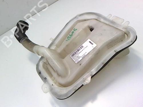 Windscreen washer tank BMW 3 Touring (E46) 320 d | BP20430255C113 