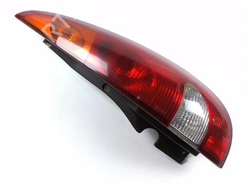 Used Right taillight NISSAN ALMERA TINO (V10) 2.2 dCi (115 hp) 20421941