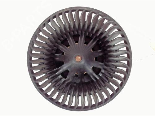 Used Heater blower motor PEUGEOT 206+ (2L_, 2M_) 1.1 (60 hp) 20477272