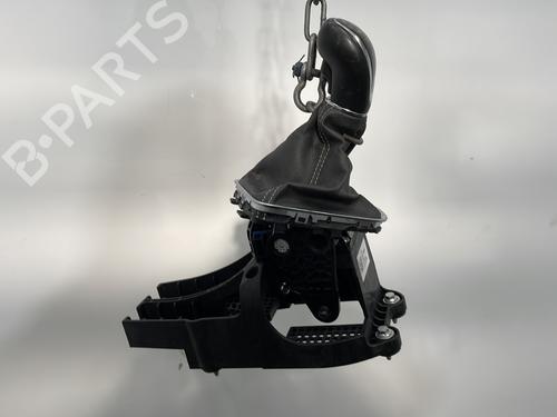 Used Gear lever Gear lever OPEL ASTRA K (B16) 1.2 Turbo (68) (131 hp) 30364149 30364149