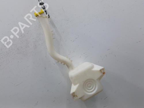 Used Windscreen washer tank Windscreen washer tank FORD TRANSIT Van (FA_ _) 2.0 DI (FAE_, FAF_, FAG_) (100 hp) 21565284 21565284