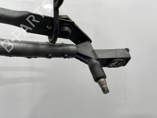 Used Front wipers mechanism VOLVO 440 (445) 1.9 Turbo-Diesel (90 hp) 21239742