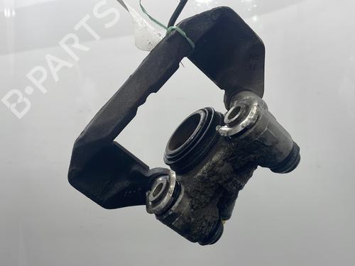 Used Right front brake caliper Right front brake caliper PEUGEOT 106 I (1A, 1C) 1.5 D (58 hp) 33726001 33726001