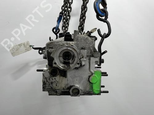 Cylinder head HYUNDAI SANTA FÉ I (SM) 2.0 CRDi 4x4 | BP21240964M5