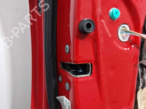 Used Left front door Left front door 37090616 37090616
