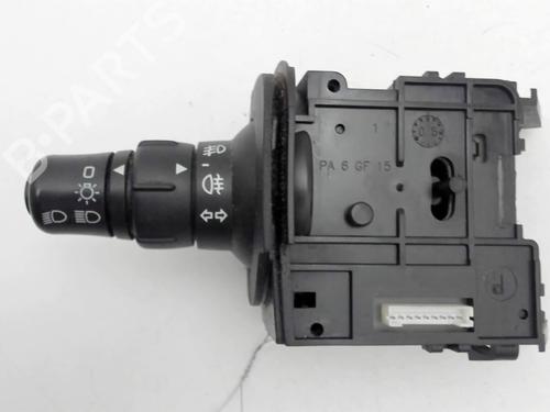 Used Switch RENAULT SCÉNIC II (JM0/1_) 1.5 dCi (JM02, JM13) (101 hp) 29374924