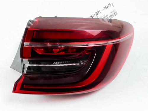 Used Right taillight Right taillight RENAULT CLIO V (B7_) 1.5 Blue dCi 85 (B7AG) (86 hp) 30890725 30890725