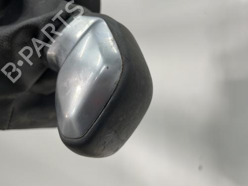 Gear lever CITROËN C3 III (SX) 1.2 THP 110 (SXHNPS, SXHNZT, SXHNZ6) | BP24229602M90 