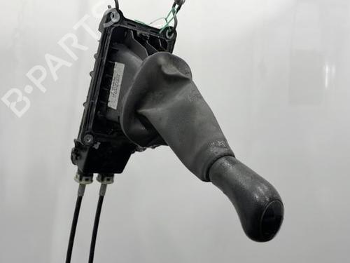 Used Gear lever Gear lever DACIA DUSTER (HS_) 1.5 dCi (HSAJ) (90 hp) 20400332 20400332