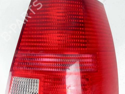 Right taillight VW BORA Variant (1J6) 1.9 TDI | BP31159566C35