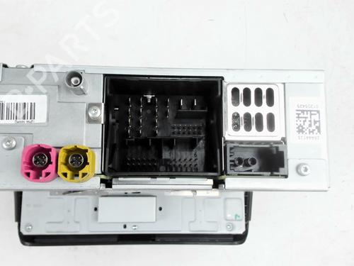Used Radio Radio AUDI A1 Sportback (8XA, 8XF) 1.0 TFSI (95 hp) 39733488 39733488