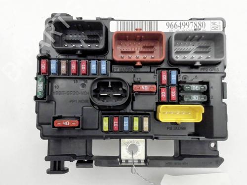 Used Fuse box Fuse box 37652449 37652449