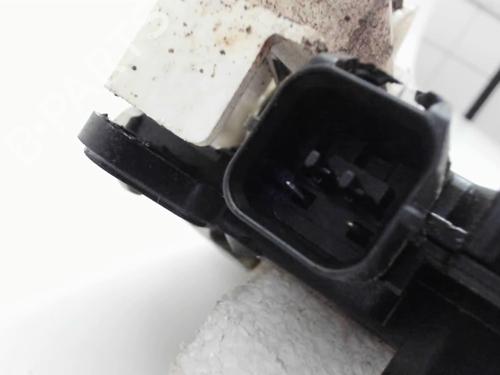Used Front right lock MITSUBISHI GRANDIS (NA_W) 2.0 DI-D (NA8W) (140 hp) 20388961