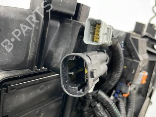 Used Radiator fan Radiator fan 20417703 20417703