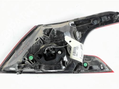 Left taillight PEUGEOT 308 II (LB_, LP_, LW_, LH_, L3_) 1.6 HDi / BlueHDi 115 | BP29043448C34 