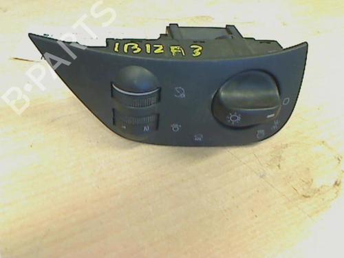 Used Headlight switch SEAT IBIZA II (6K1) 1.0 i (50 hp) 21232046
