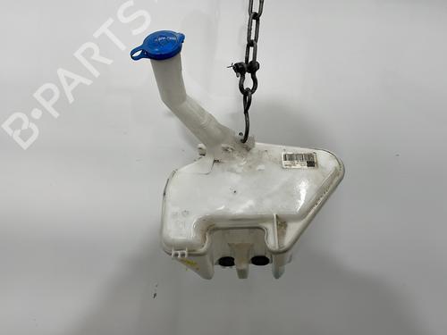 windscreen-washer-tank-toyota-yaris-_p9_-2005-2006-2007-2008-2009-2010-2011-2012-2013-2014-29921952 main image