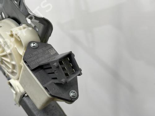 Used Front right window mechanism TOYOTA AVENSIS Estate (_T25_) 2.0 D-4D (ADT250_, ADT250R) (126 hp) 20394760
