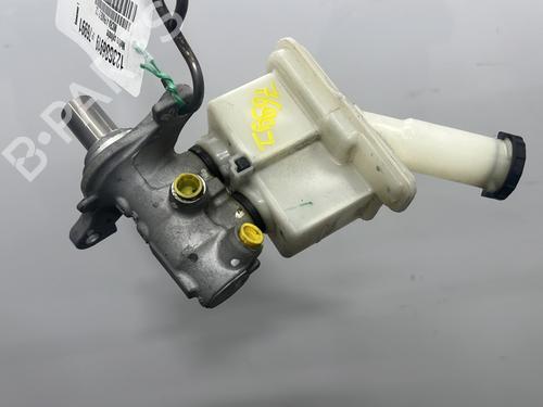 Used Brake master cylinder Brake master cylinder NISSAN MICRA IV (K13K, K13KK) 1.2 DIG-S (98 hp) 33702066 33702066