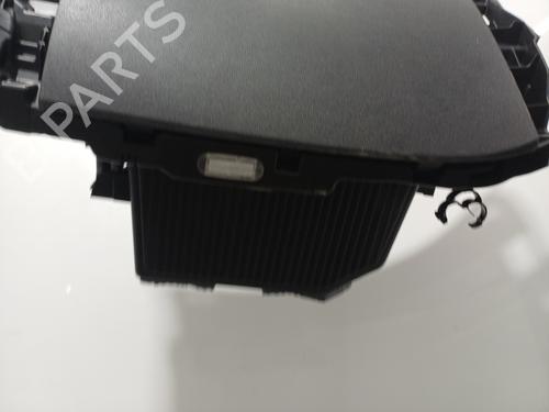 Porta-luvas Porta-luvas RENAULT SCÉNIC IV (J9_) 1.7 Blue dCi 120 (J9A7, J9A8) (120 hp) 34355690 34355690