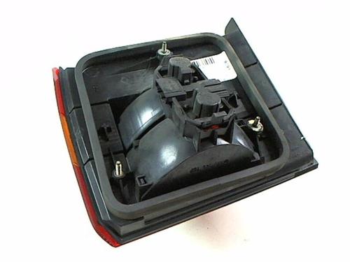 Used Left tailgate light Left tailgate light VW PASSAT B3/B4 (3A2, 35I) 1.9 TDI (90 hp) 25263772 25263772