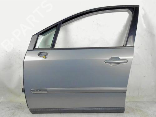 Used Left front door Left front door 20442412 20442412