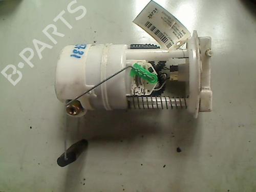 Used Fuel pump RENAULT CLIO III (BR0/1, CR0/1) 1.4 16V (98 hp) 20435147