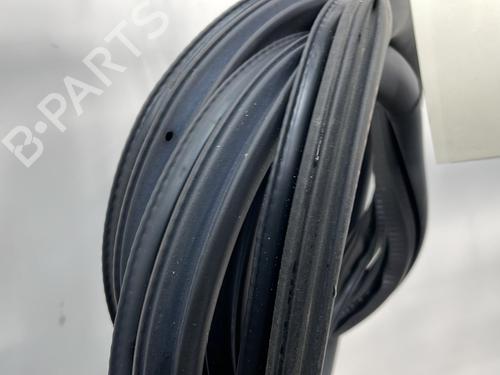 Rubber door seal PEUGEOT 208 II (UB_, UP_, UW_, UJ_) 1.5 BlueHDI 100 | BP23780410C142 